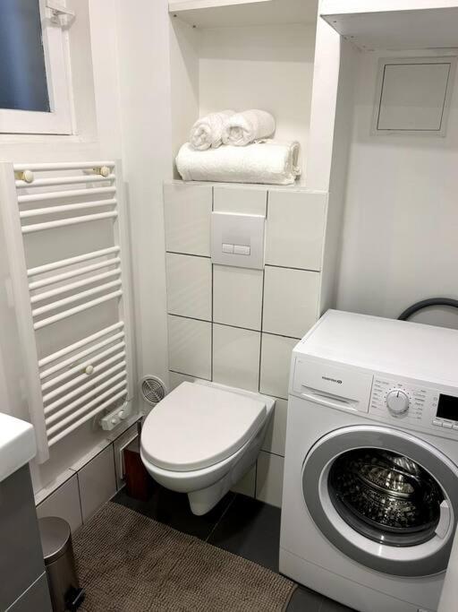 Le Petit Paris Compiegne Apartman Kültér fotó